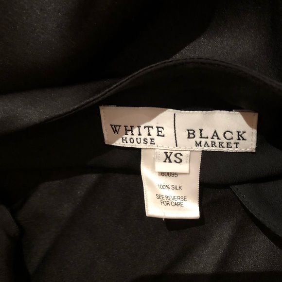 Silk gown - Picture 3 of 9